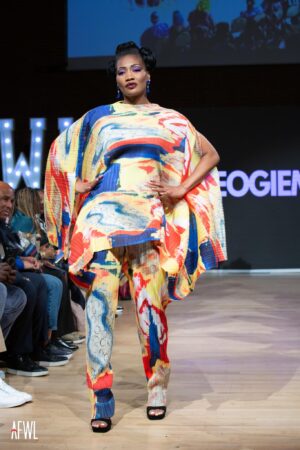 Tharawat Tunic Top
